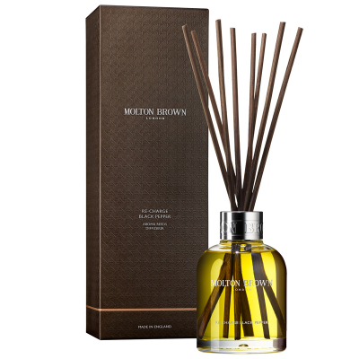 Molton Brown Re-Charge Black Pepper Aroma Reeds
