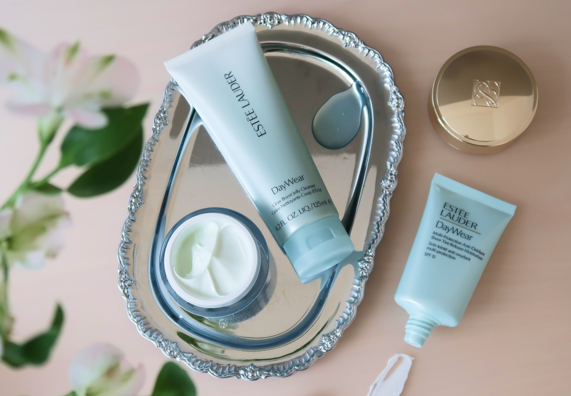 Estée Lauder DayWear – glow, suoja ja tasapaino yhdessä