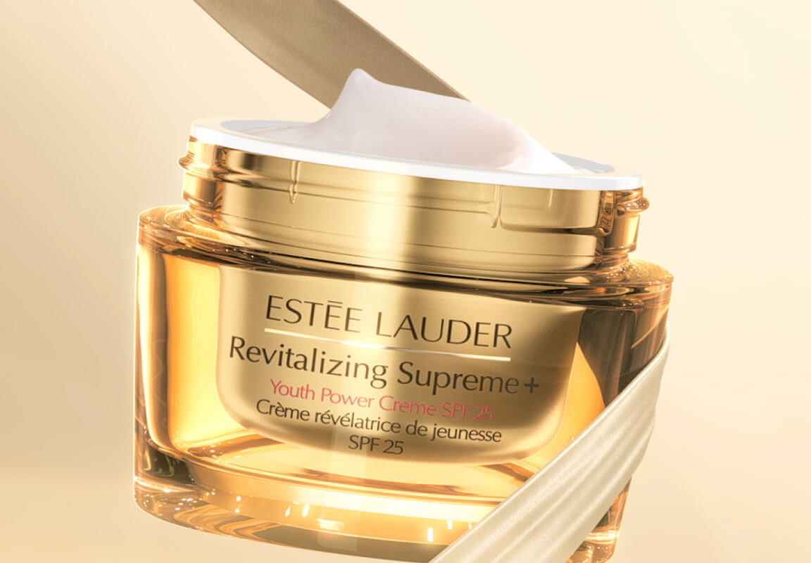 Estée Lauder ylistää ikääntymistä uutuustuotteellaan