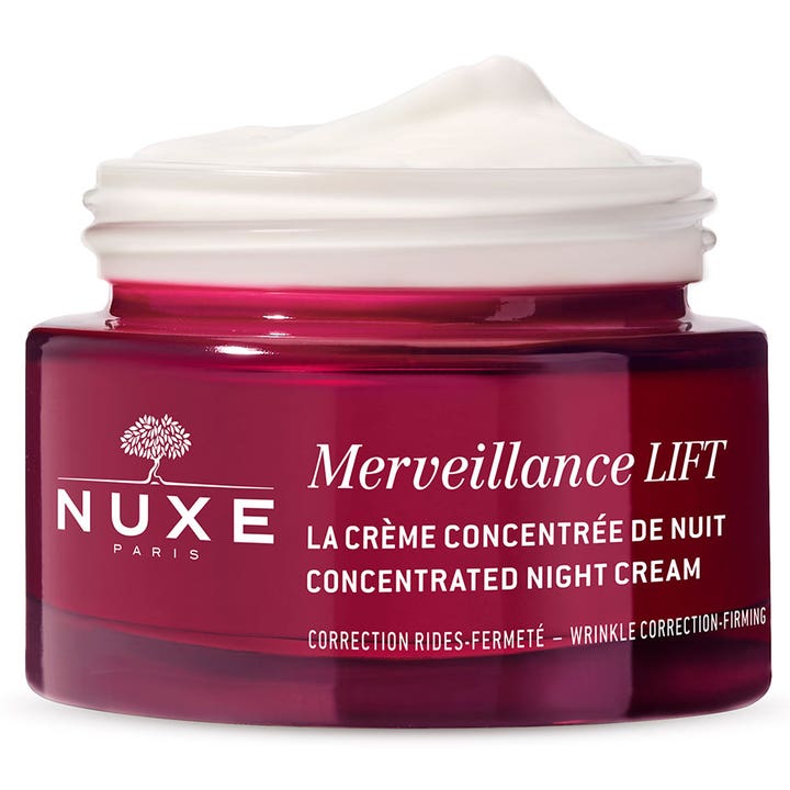 Nuxe Merveillance LIFT 50 ml kiinteyttävä yövoide punaisessa lasipurkissa täyteläisellä valkoisella koostumuksella.