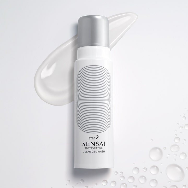 Sensai Silky Purifying Clear Gel Wash 145 ml puhdistusgeeli ja kirkas geelimäinen koostumus.