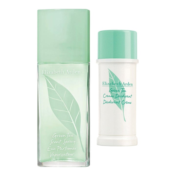 Elizabeth Arden Green Tea raikastava hajuvesi ja voidemainen deodorantti vaaleanvihreissä pakkauksissa lehtikuviolla.