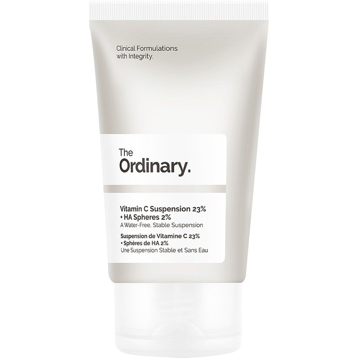 The Ordinary Vitamin C Suspension 23% + HA Spheres 2% 30 ml kirkastava voide valkoisessa minimalistisessa tuubissa.