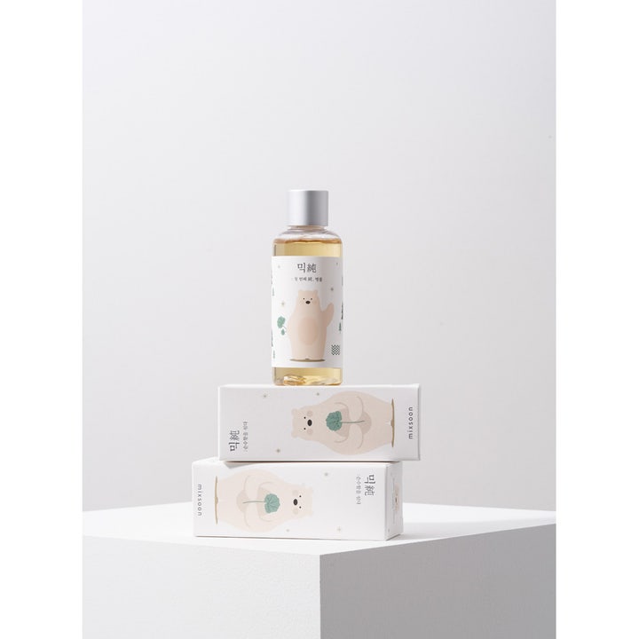 Mixsoon Soondy Centella Asiatica Essence 100 ml rauhoittava seerumi ja pakkaukset nallekuviolla.