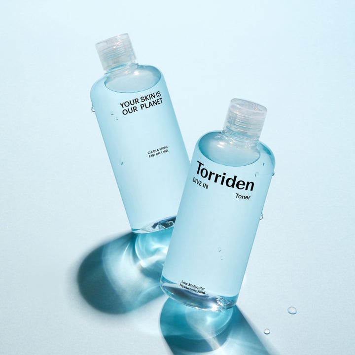 Torriden DIVE-IN Low Molecular Hyaluronic Acid Toner 300 ml kosteuttava kasvovesi kahdessa kirkkaassa pullossa.