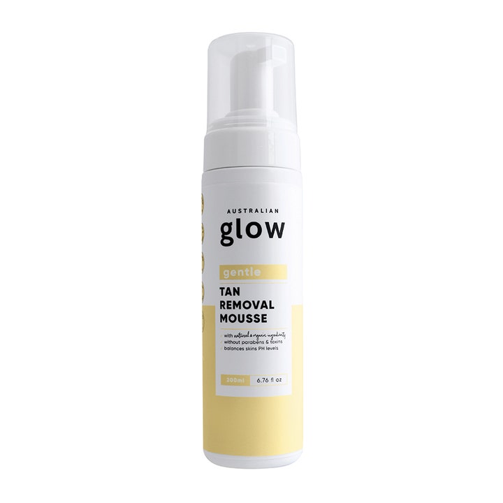 Australian Glow Tan Removal Mousse 200 ml hellävarainen itseruskettavan poistovaahto valkoisessa pullossa läpinäkyvällä korkilla.