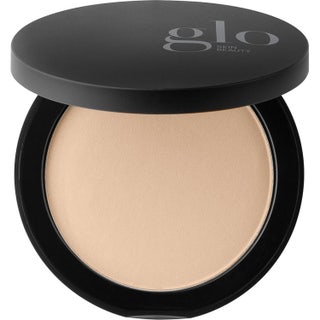 Glo Skin Beauty Pressed Base Natural Medium