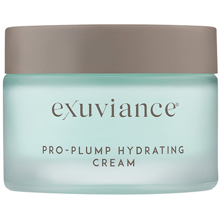 Exuviance Pro-Plump Hydrating Cream 50 g kosteuttava kasvovoide huurteisessa sinisessä lasipurkissa harmaalla kannella.