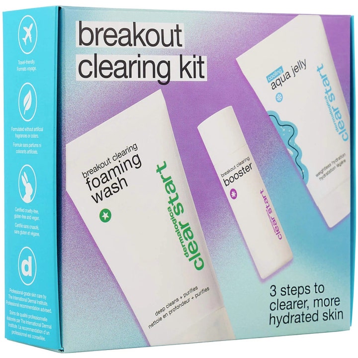 Dermalogica Clear Start Breakout Clearing Kit kolmen tuotteen setti kirkastaa ja kosteuttaa ihoa sinisessä boksissa.