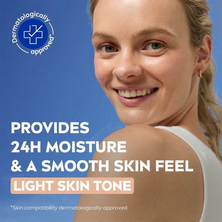 NIVEA BB Tinted Moisturiser 50 ml kosteuttava päivävoide antaa tasaisen ihon ja 24h kosteutusta.