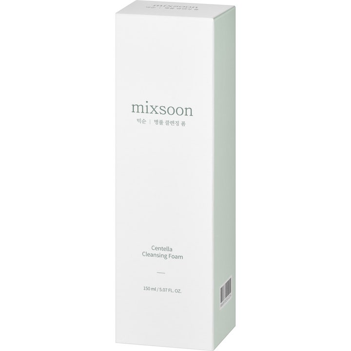 Mixsoon Centella Cleansing Foam 150 ml rauhoittava puhdistusvaahto valkoisessa ja vihreässä pahvipakkauksessa