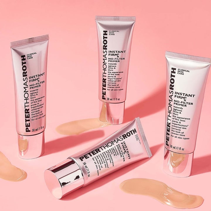 Peter Thomas Roth Instant FirmX No-Filter Primer 60 ml silottava pohjustusvoide, neljä hopeista tuubia ja nudea voidetta