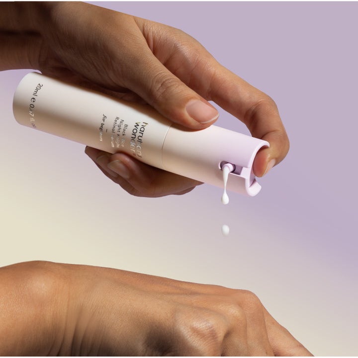 haruharu wonder Black Rice Night Knight Retinol Serum 20 ml kermainen retinoliseerumi vaaleassa pumppupullossa