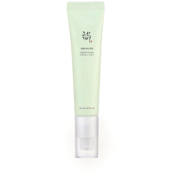 Beauty of Joseon Light On Serum Centella + Vita C 30 ml heleyttävä seerumi vaaleanvihreässä tuubissa kirkkaalla korkilla.
