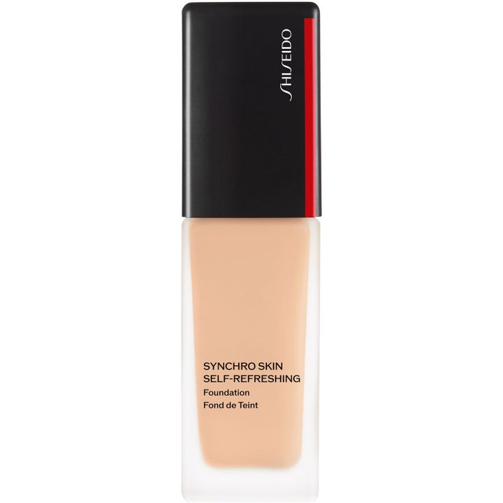 Self-Refreshing Foundation