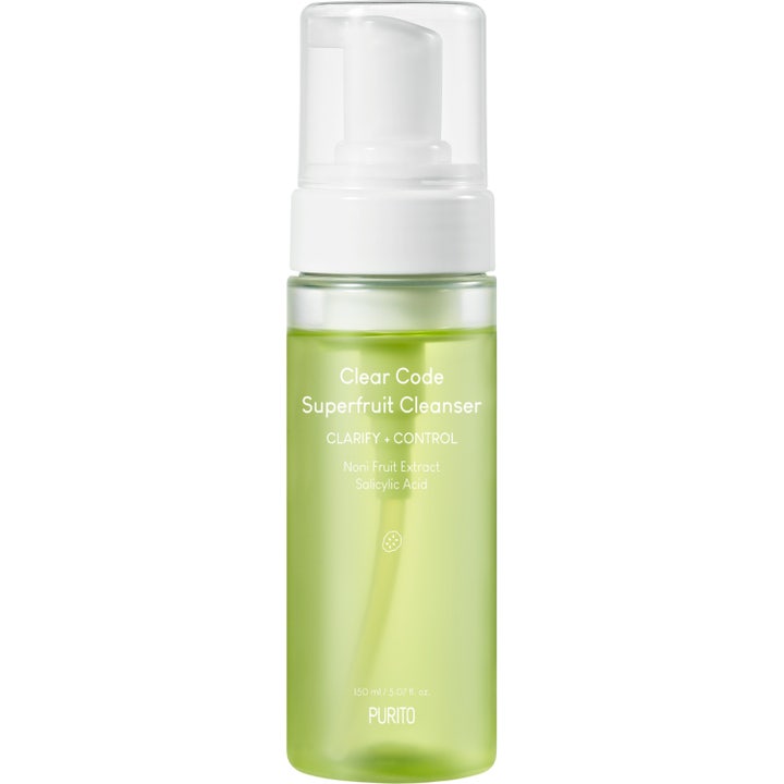 Purito Clear Code Superfruit Cleanser 150 ml syväpuhdistava kasvojenpuhdistusaine vihreässä läpinäkyvässä pumppupullossa