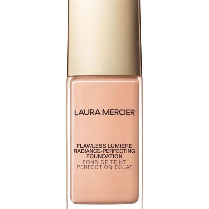 Flawless Lumière Radiance Perfecting Foundation