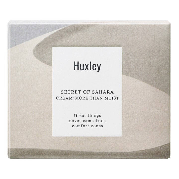 Huxley Cream More Than Moist 50 ml syväkosteuttava kasvovoide hiekanvärisessä pahvipakkauksessa.
