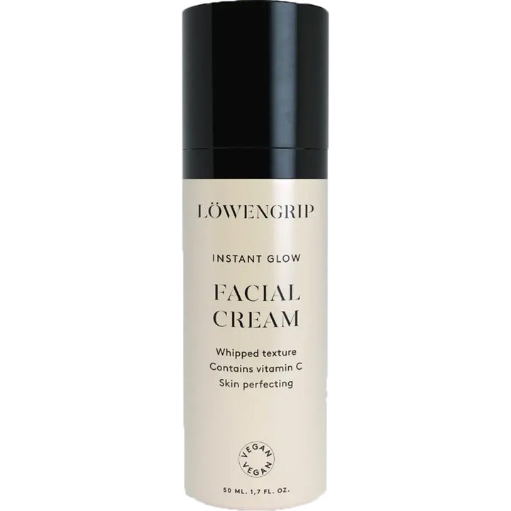 Löwengrip Instant Glow Facial Cream 50 ml heleyttävä C-vitamiini kasvovoide beige pumppupullo mustalla korkilla