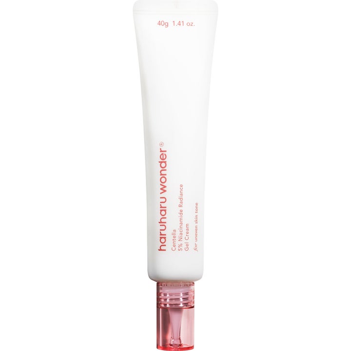 Haruharu Wonder Centella 5% Niacinamide Radiance Gel Cream 40g kirkastava kasvovoide valkoisessa tuubissa.