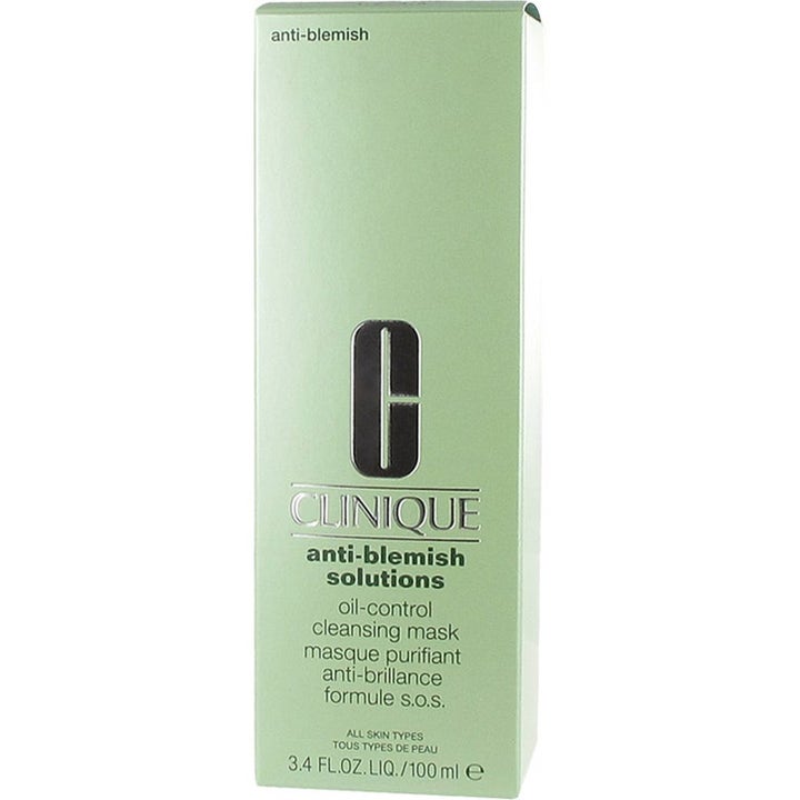 Clinique Clear Skin 115 ml syväpuhdistava kasvonaamio akneiholle vaaleanvihreässä pahvipakkauksessa.