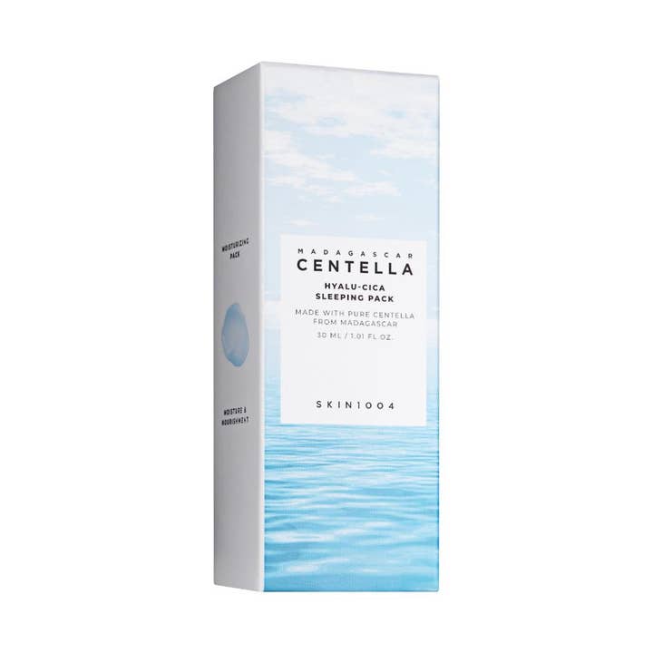 SKIN1004 Madagascar Centella Hyalu-Cica Sleeping Pack 30 ml kosteuttava yönaamio aaltoaiheisessa pakkauksessa.