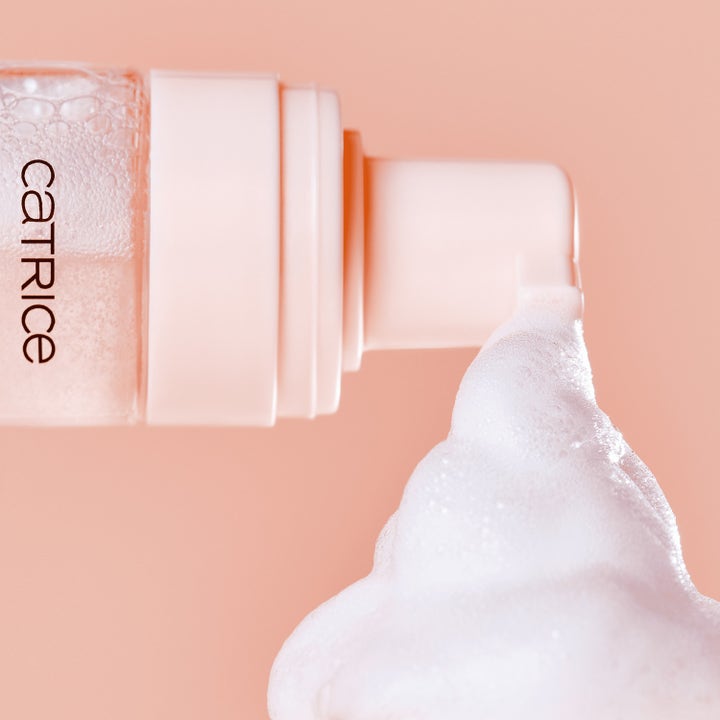 Soft Glam Foam Primer