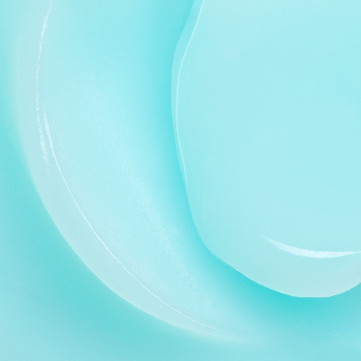 Biotherm Aquasource Night Spa 50 ml kosteuttava yövoide, jossa on raikas vaaleansininen geelikoostumus