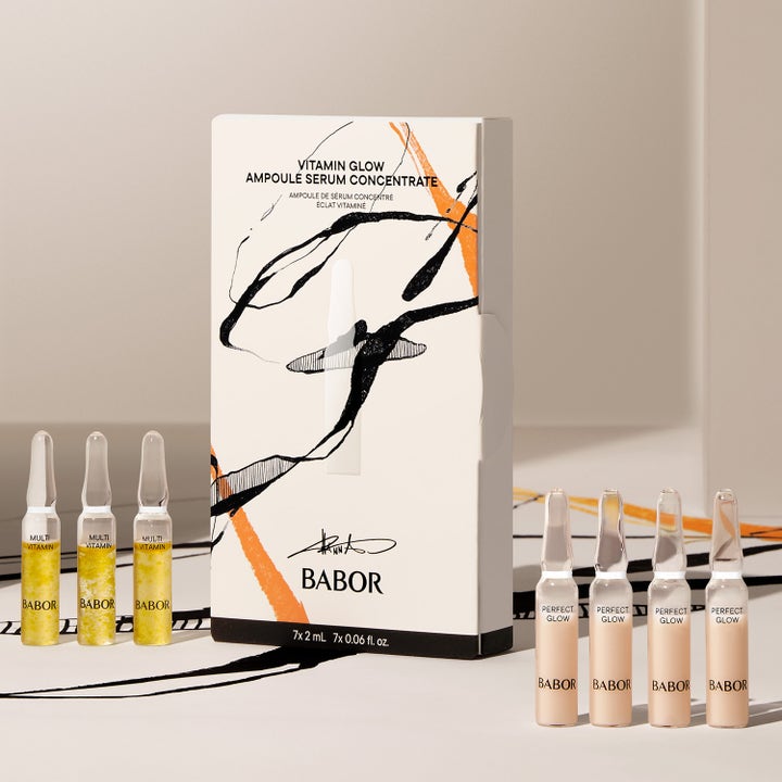 Babor Vitamin Glow 14 ml ampulliseerumi kirkastaa ihoa lasisilla Multi Vitamin ja Perfect Glow ampulleilla.