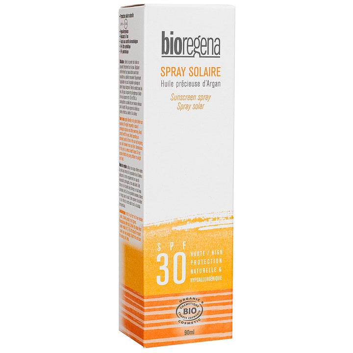 Bioregena Sunscreen Lotion SPF30 90 ml suojaava aurinkovoide valkoisessa ja oranssissa pahvipakkauksessa.
