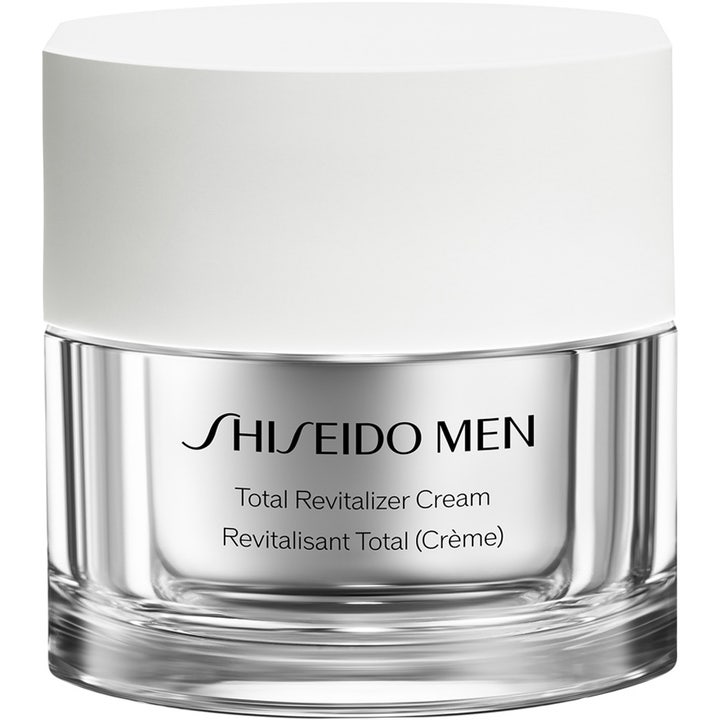 Shiseido Men Total Revitalizer Cream elvyttävä kasvovoide lasipurkissa, jossa on hopeinen sisäpinta ja valkoinen kansi.