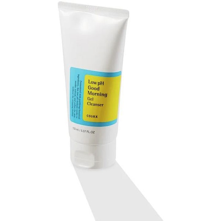 COSRX Low pH Good Morning Gel Cleanser 150 ml puhdistusgeeli valkoisessa tuubissa keltaisella etiketillä.