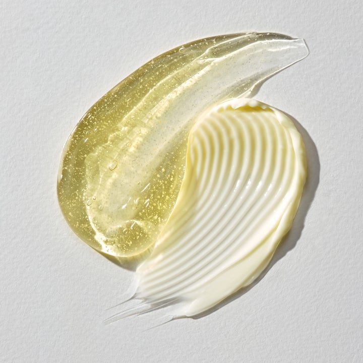 Dr. Ceuracle Pure VC Mellight A-tinol Cream 70 g kirkastava kasvovoide geelimäinen ja kermainen koostumus.