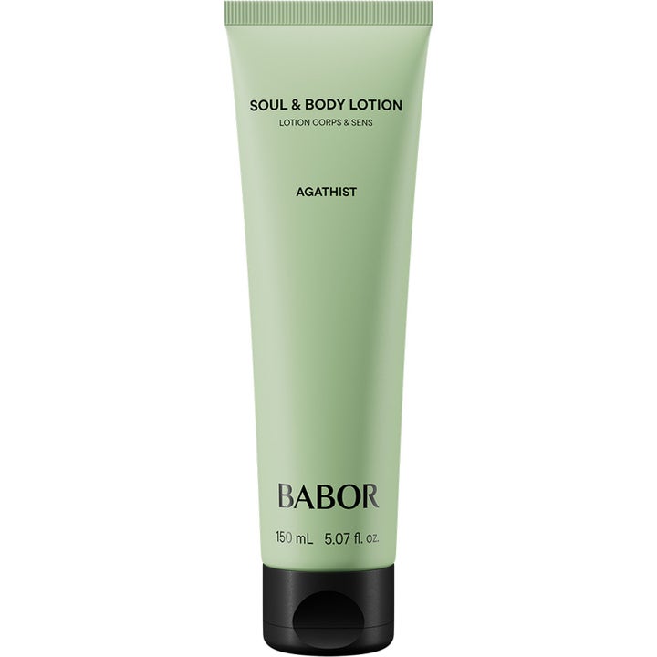 Babor Soul & Body Lotion Agathist 150 ml kosteuttava vartalovoide vaaleanvihreässä tuubissa mustalla korkilla.
