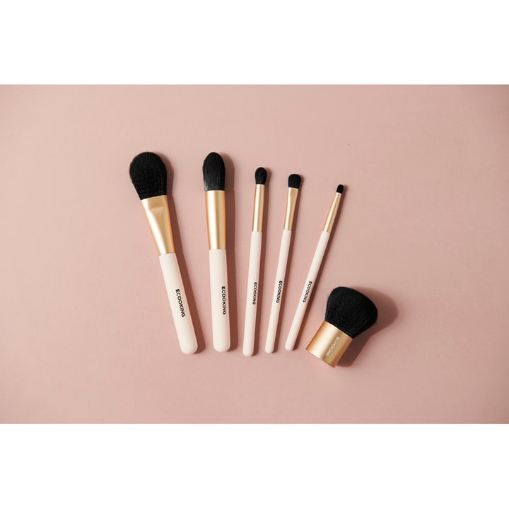 Concealer brush