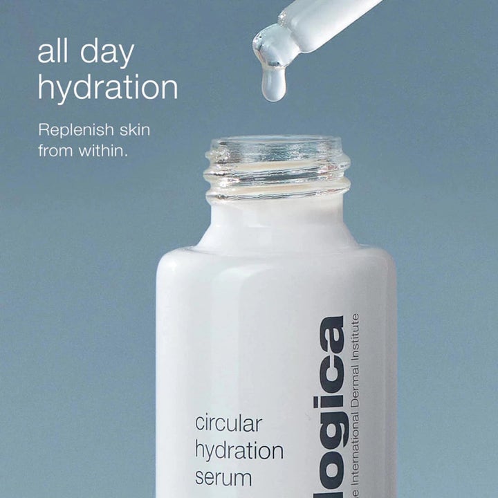 Dermalogica Circular Hydration Serum 2 x 10 ml kosteuttava seerumi ja pisara kirkasta koostumusta.