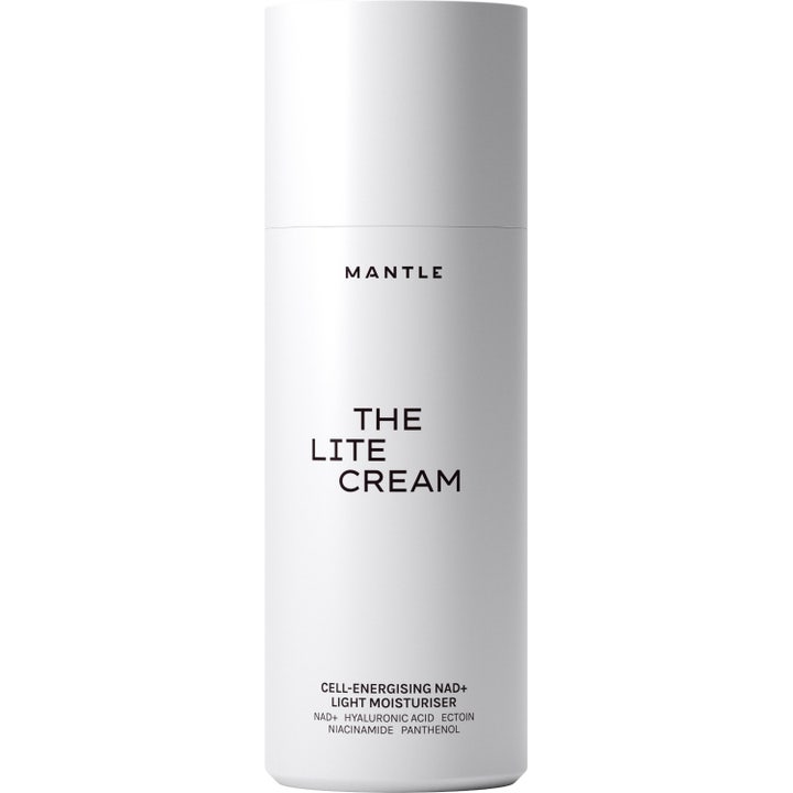 Mantle The Lite Cream energisoiva ja kosteuttava kevyt kasvovoide valkoisessa minimalistisessa pumppupullossa.