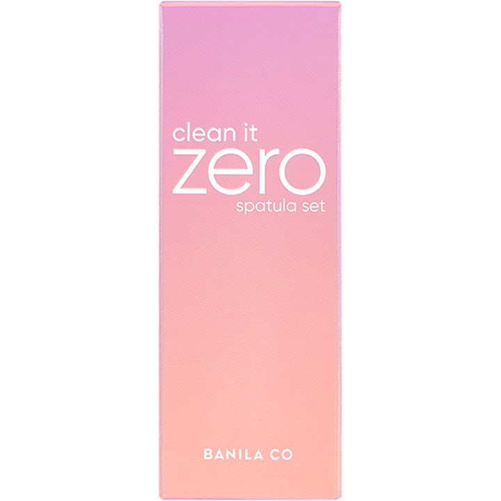 Banila Co Clean It Zero Spatula Set 1 kpl ihonhoitoväline vaaleanpunaisessa liukuvärjätyssä pakkauksessa varmistaa hygienian.