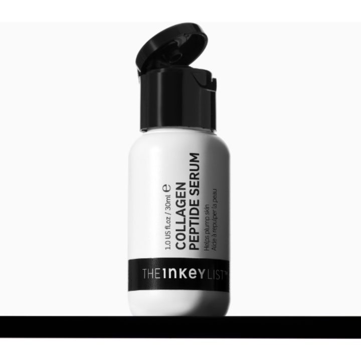 The INKEY List Collagen Peptide Serum 30 ml kiinteyttävä seerumi valkoisessa pullossa mustalla avatulla korkilla