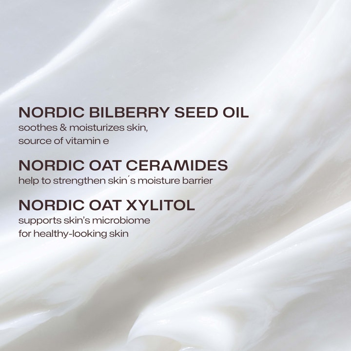 Lumene Nordic Sensitive Rich Night Balm 50 ml rauhoittava yövoide, täyteläinen koostumus kauran keramideilla.