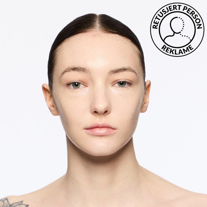 Studio Radiance Skin Tint Stick