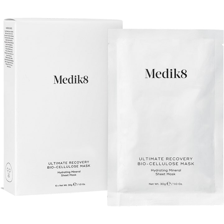 Medik8 Ultimate Recovery Bio Cellulose Mask 6 x 30 g kosteuttava kangasnaamio valkoisessa pakkauksessa.