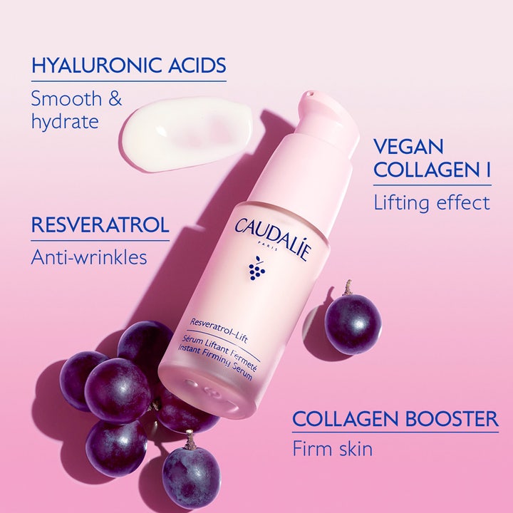 Caudalie Resveratrol-Lift Instant Firming Serum 30 ml kiinteyttävä seerumi, rypäleitä ja vaaleaa koostumusta.