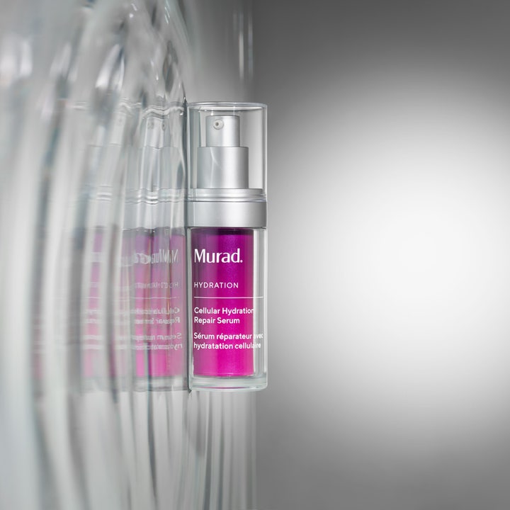 Murad Cellular Hydration Repair Serum 30 ml kosteuttava seerumi liilassa pumppupullossa.