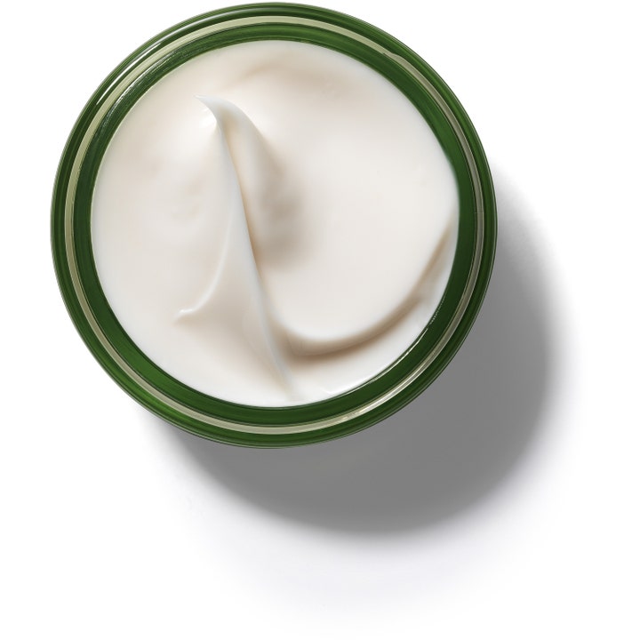 Origins A Perfect World Moisturizer 50 ml kasvovoide, jossa on täyteläinen valkoinen koostumus vihreässä purkissa