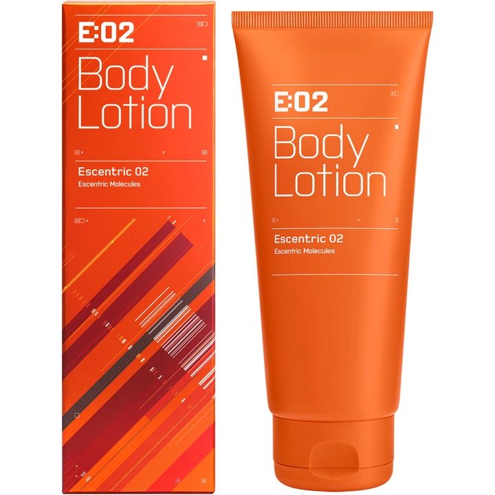 Escentric Molecules Escentric 02 200 ml kosteuttava vartalovoide oranssissa tuubissa ja pakkauksessa.