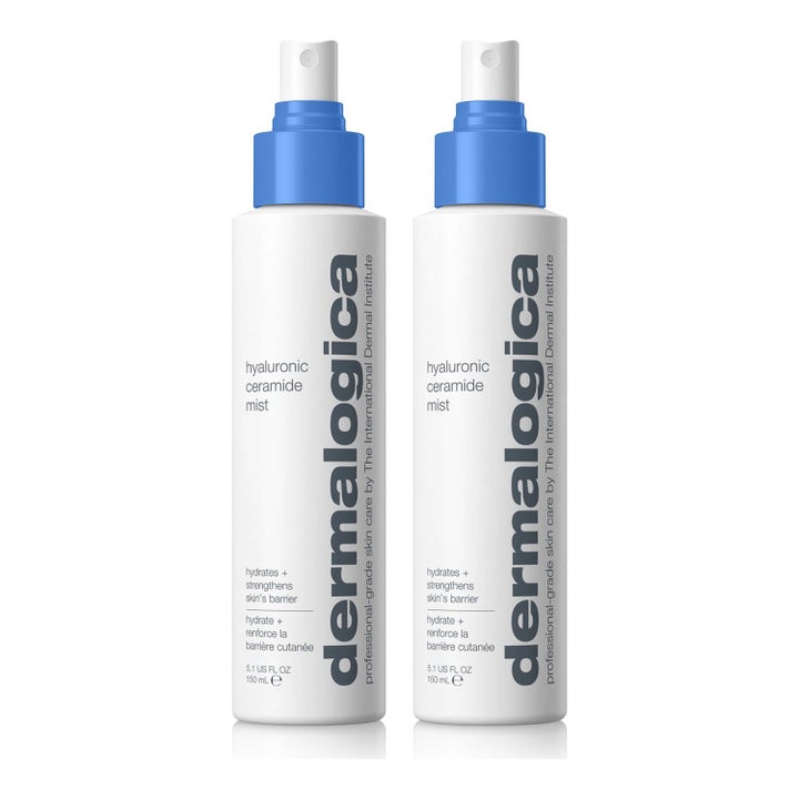 Dermalogica Hyaluronic Ceramide Mist 150 ml kosteuttava kasvosuihke vahvistaa suojakerrosta kahdessa valkoisessa pullossa.