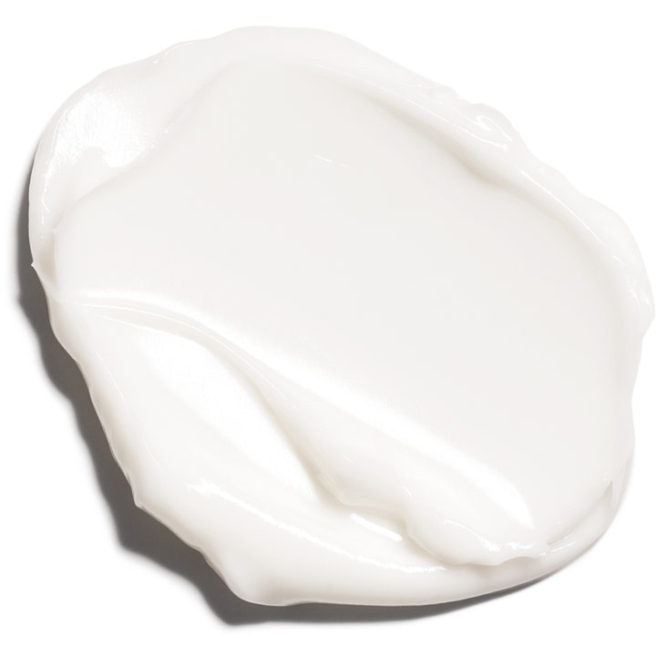 Clarins Multi-Active Nuit 50 ml ihoa silottava yövoide täyteläisenä ja pehmeänä valkoisena voidekoostumuksena