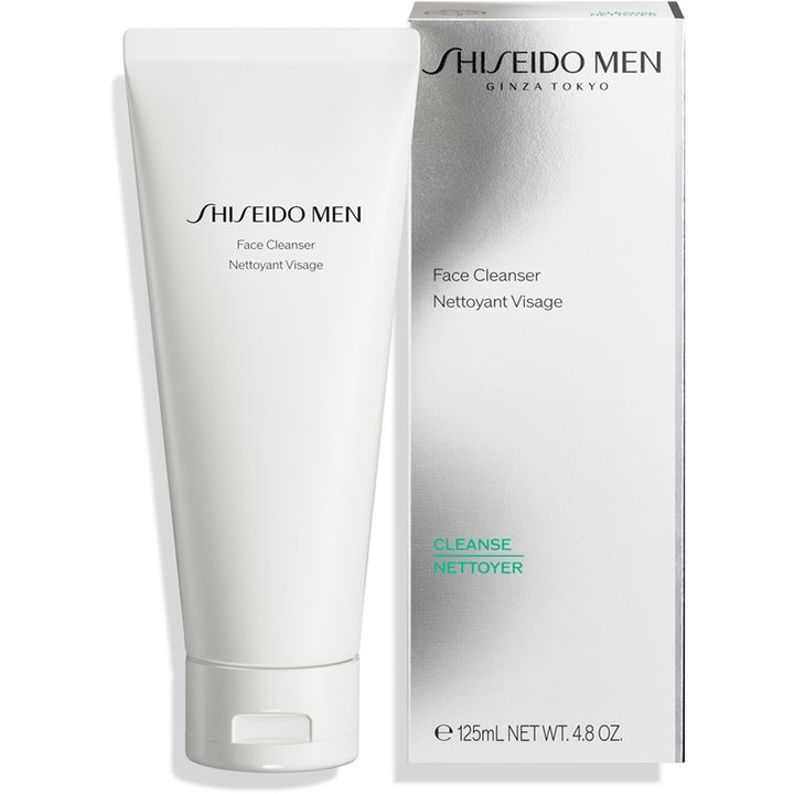 Shiseido Men Face Cleanser 125 ml puhdistusvaahto valkoisessa tuubissa ja hopeisessa pakkauksessa.