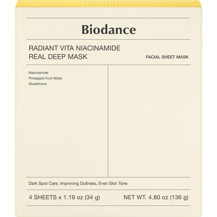 Biodance Radiant Vita Niacinamide Real Deep Mask 4 x 34 g kirkastava kangasnaamio keltaisessa neliskanttisessa pakkauksessa